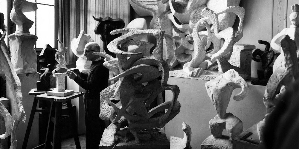 Pablo Curatella Manes en su taller de Rue Lauriston, Paris 1961